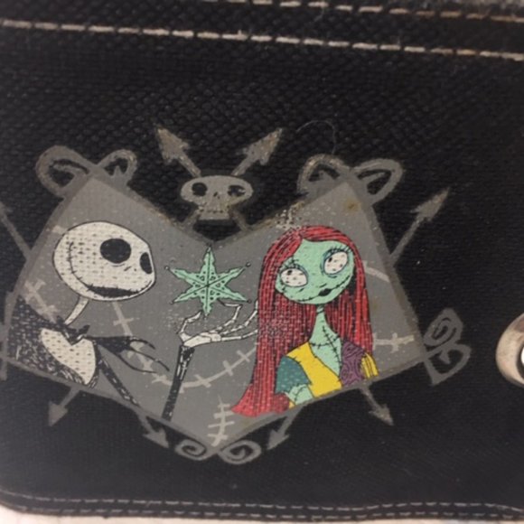 Tim Burton's The Nightmare Before Christmas Black Canvas Wallet Jack & Sally - Picture 4 of 16